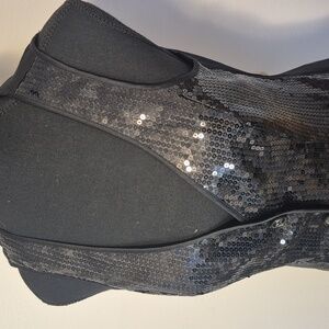 DYNAMITE Black Sequins Vest - S